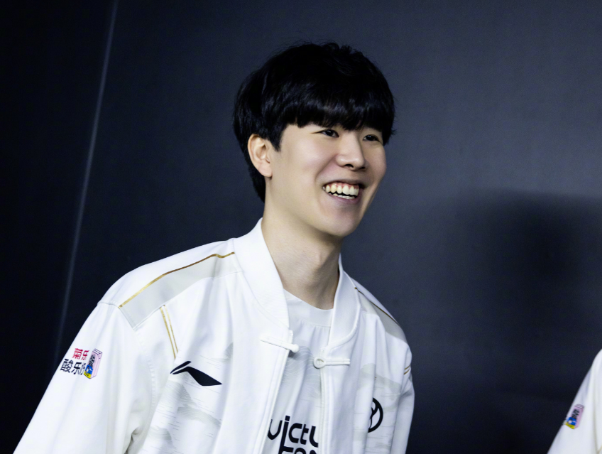 严峻考验 严峻考验